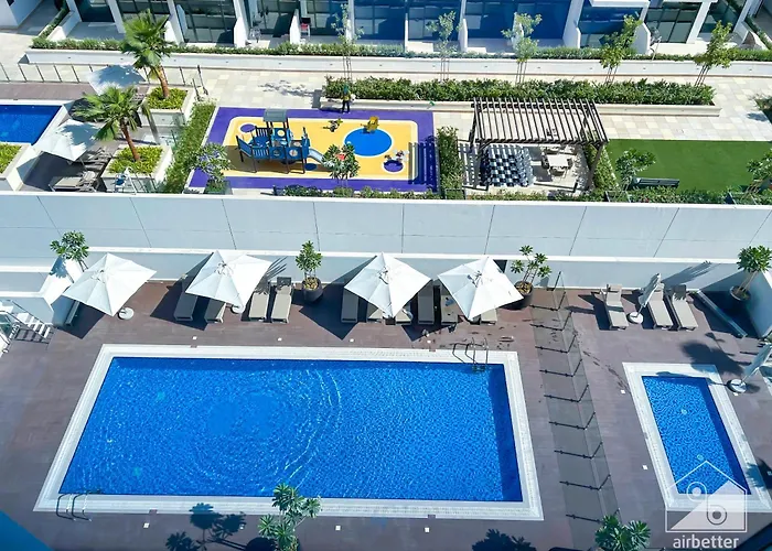 Charming Studio With Balcony In Azizi Riviera